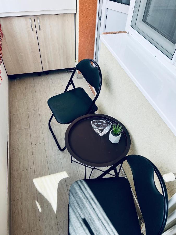 Denis Apartament Турда Экстерьер фото